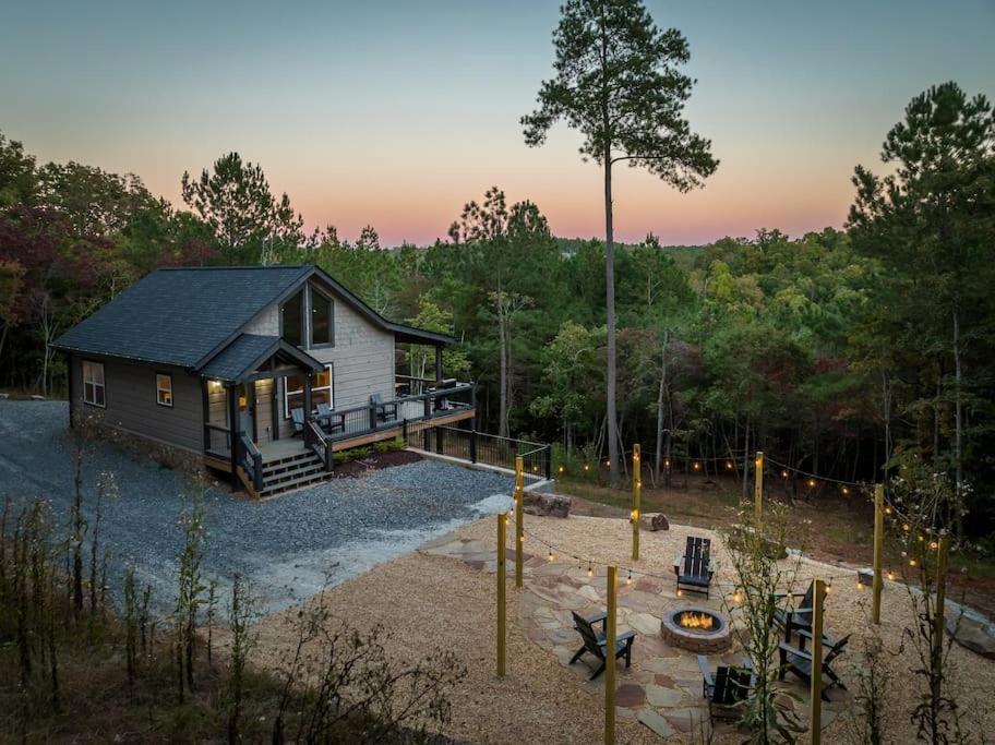 The Llaguna Lodge - New Cabin, Sleeps 10, Fire Pit, Hot Tub, In Blue Ridge , Ga エクステリア 写真