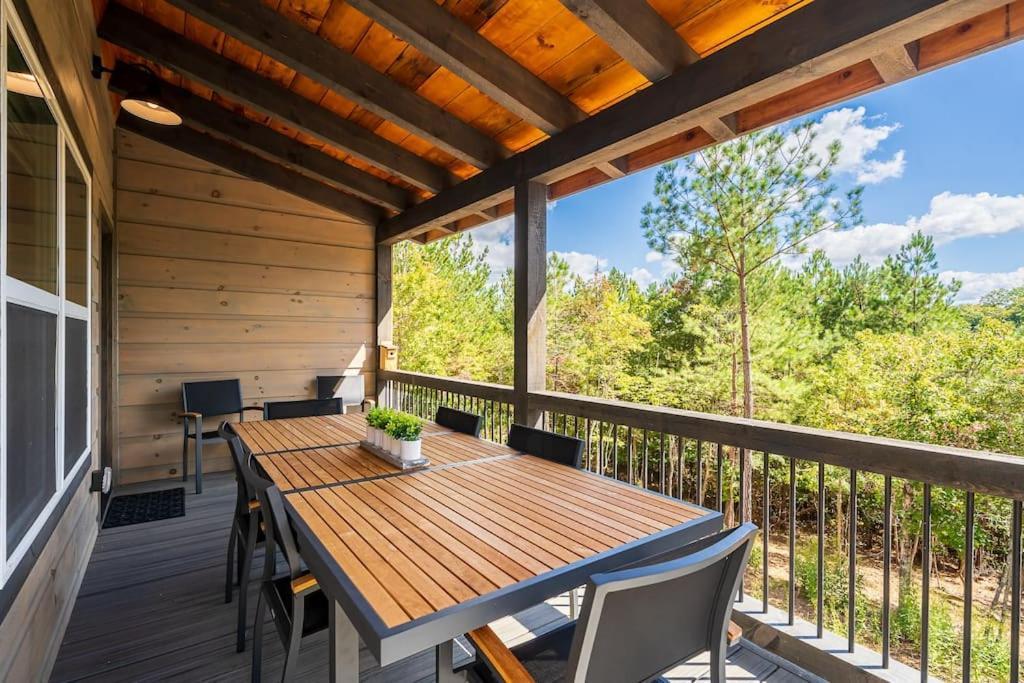 The Llaguna Lodge - New Cabin, Sleeps 10, Fire Pit, Hot Tub, In Blue Ridge , Ga エクステリア 写真